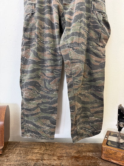 Vintage Tiger Cargo Pants Us Army “W40”
