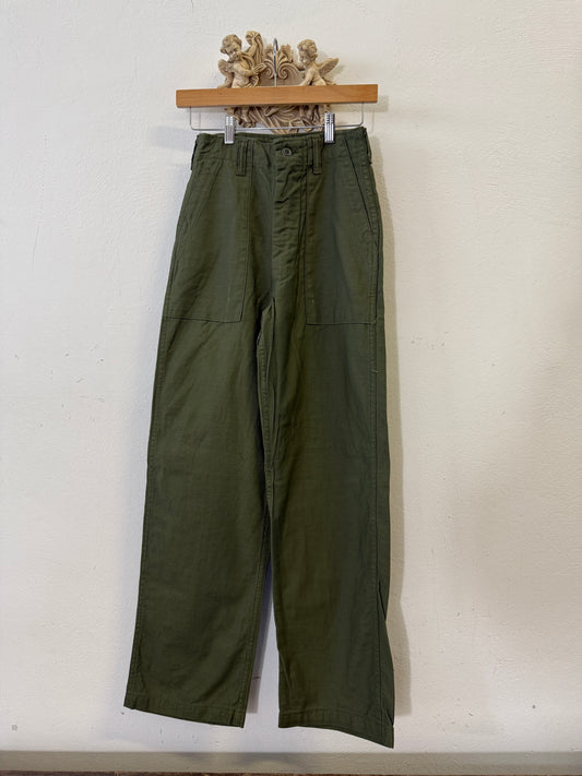 Vintage Fatigue Pants Us Army “W25”