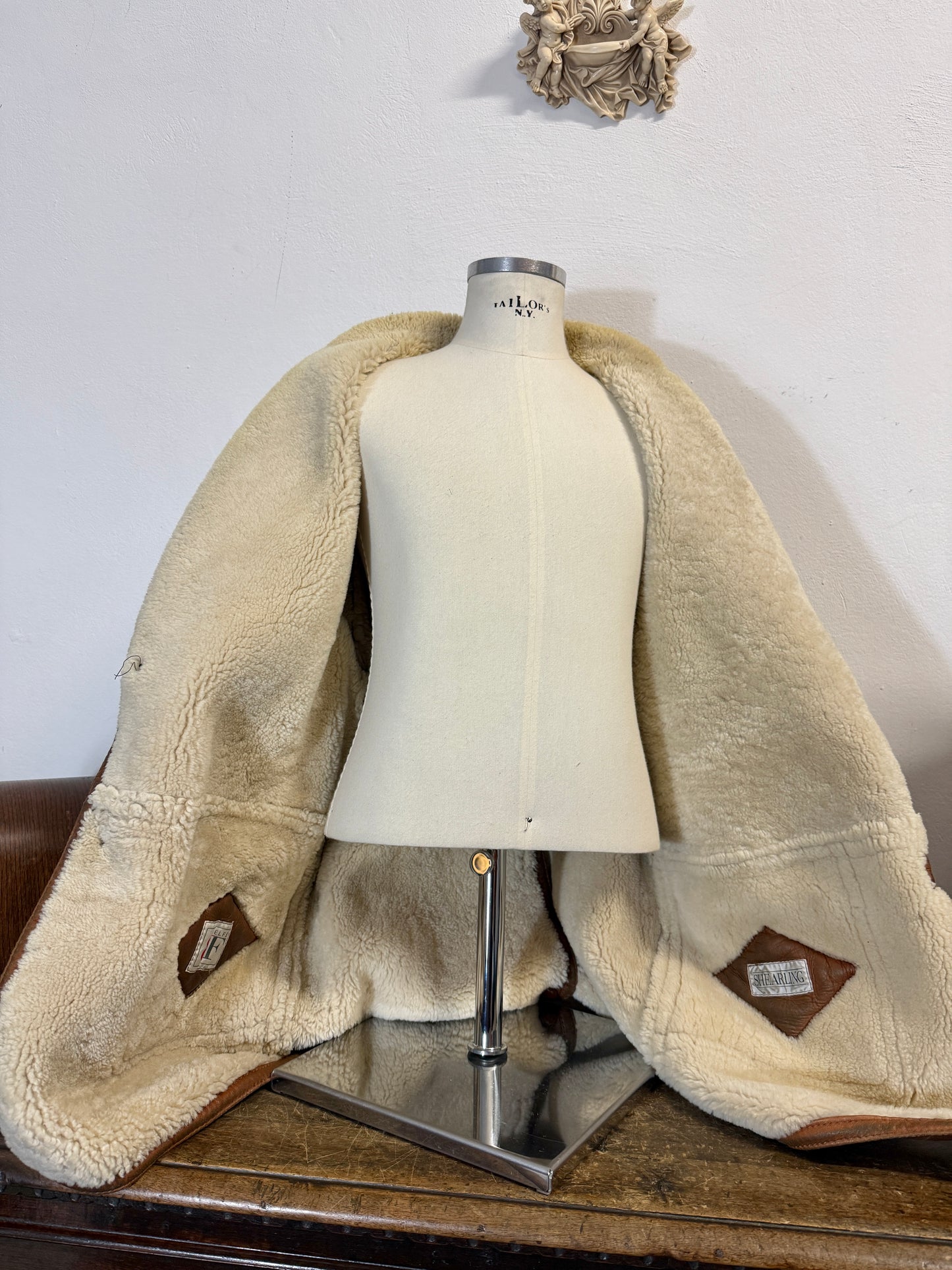 Vintage 80’s Shearling Jacket “XL”