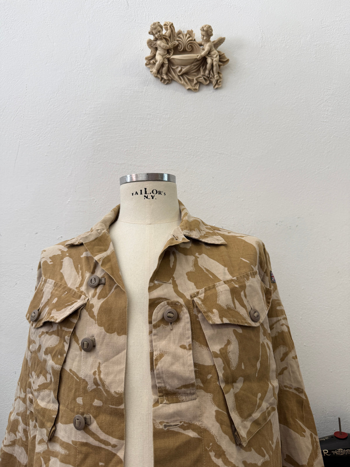 Vintage British Army Dpm Jacket “M”
