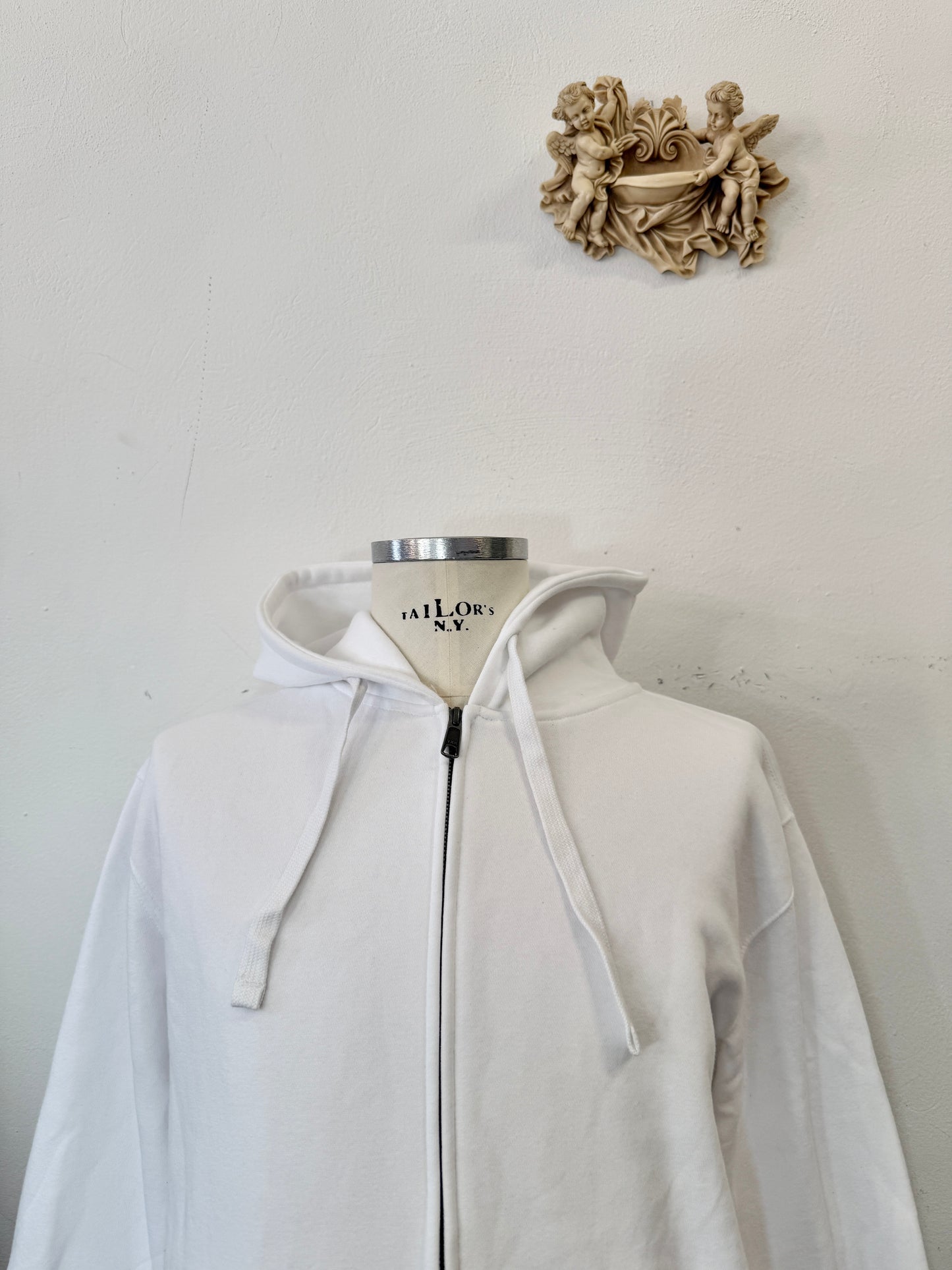 Russell White Full-Zip Hoodie “L”