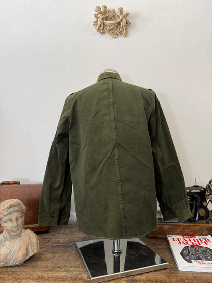 Vintage 80’s Faded Hungarian Army Shirt “S/M”
