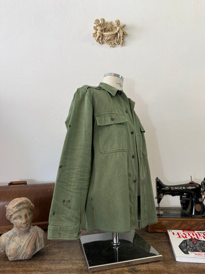 Vintage 80’s Faded Hungarian Army Shirt “M”