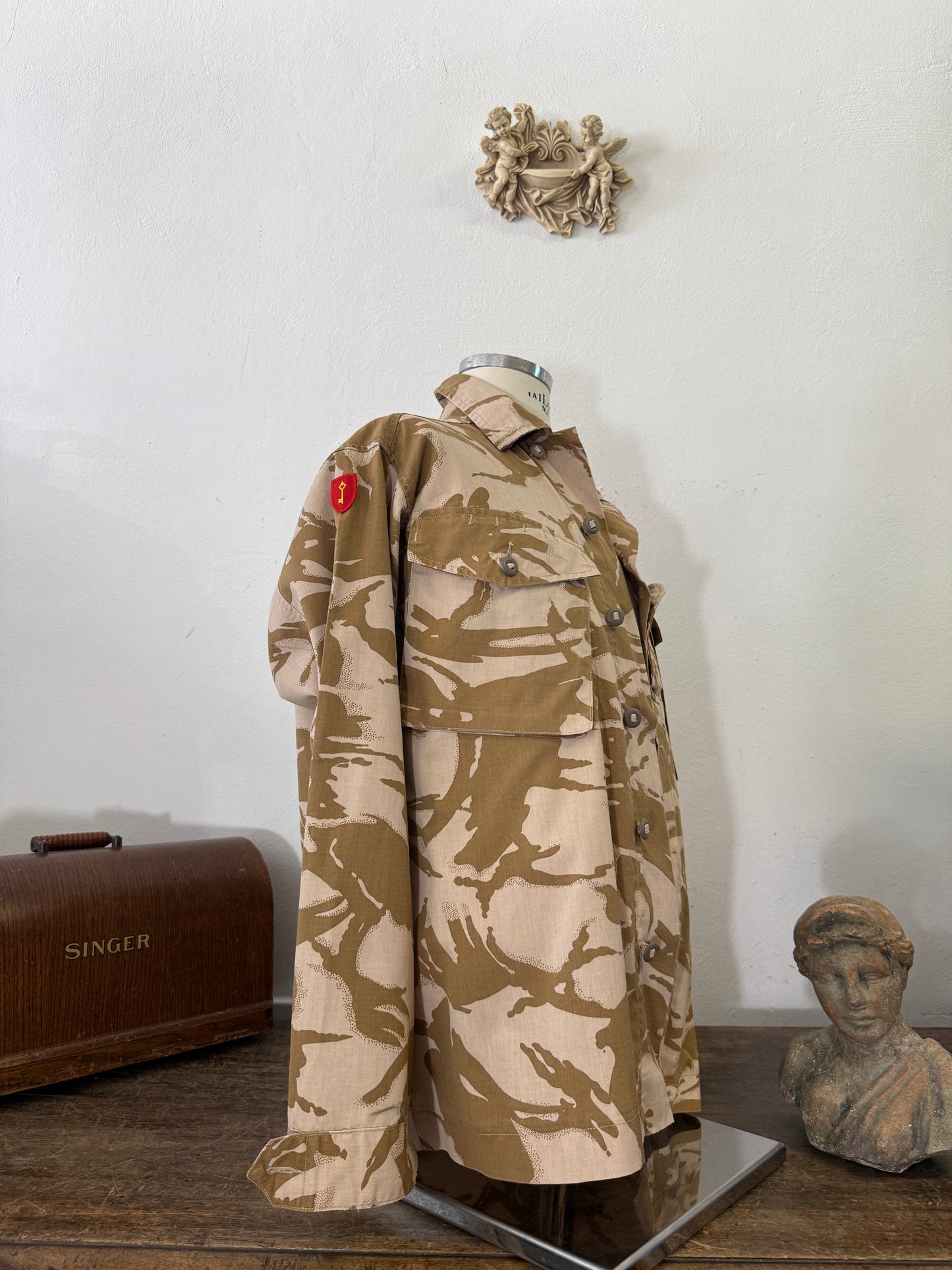 Vintage British Army Dpm Jacket “L/XL”