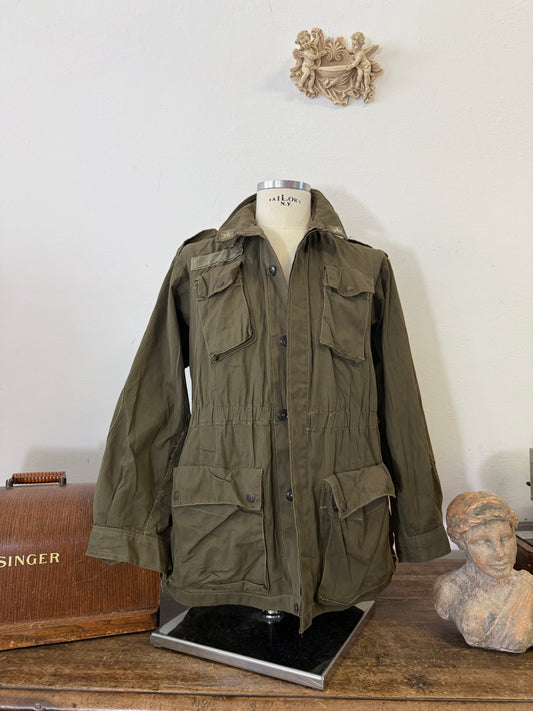 Vintage 80’s Italian Army Jacket “M”