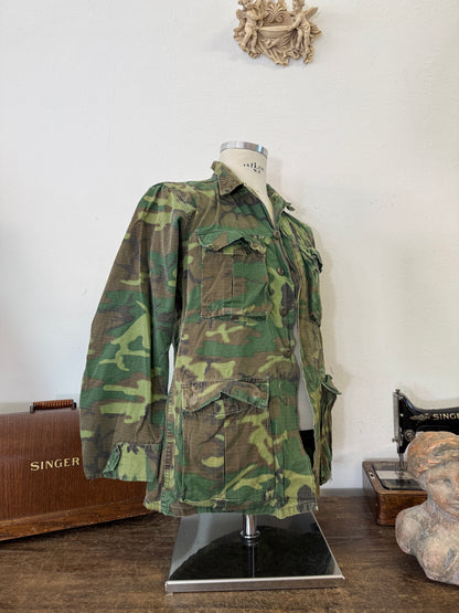 Vintage 1970-80s ERDL Camouflage Pattern Hot Weather Jacket Ripstop “S”