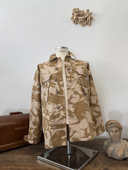 Vintage British Army Dpm Jacket “M”