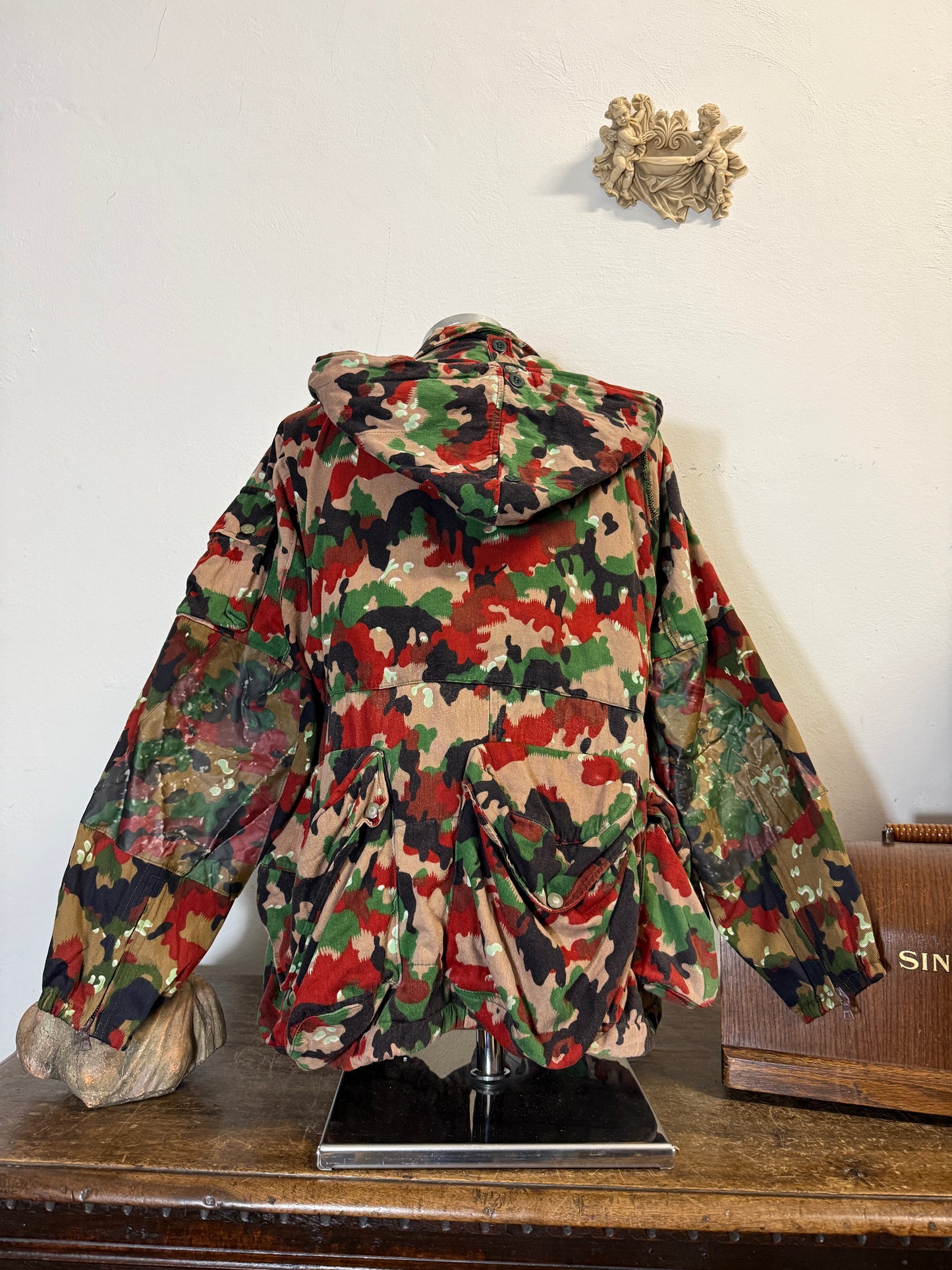 Vintage Swiss Army Camo Jacket M70 “L/XL”