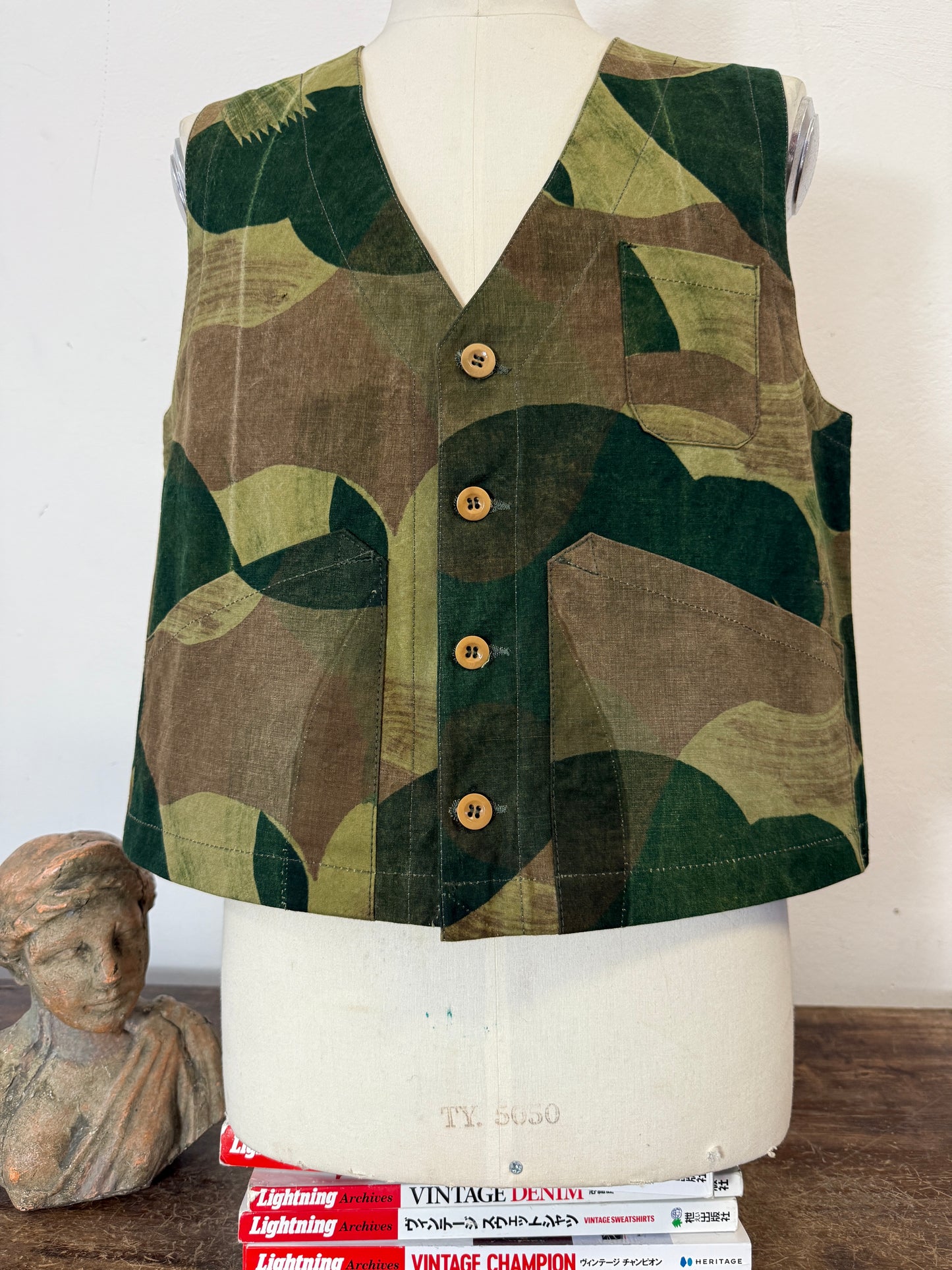 Rework Camo Vest “L”
