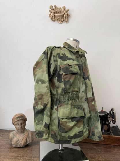 Vintage 90’s Serbian Army Jacket “S”
