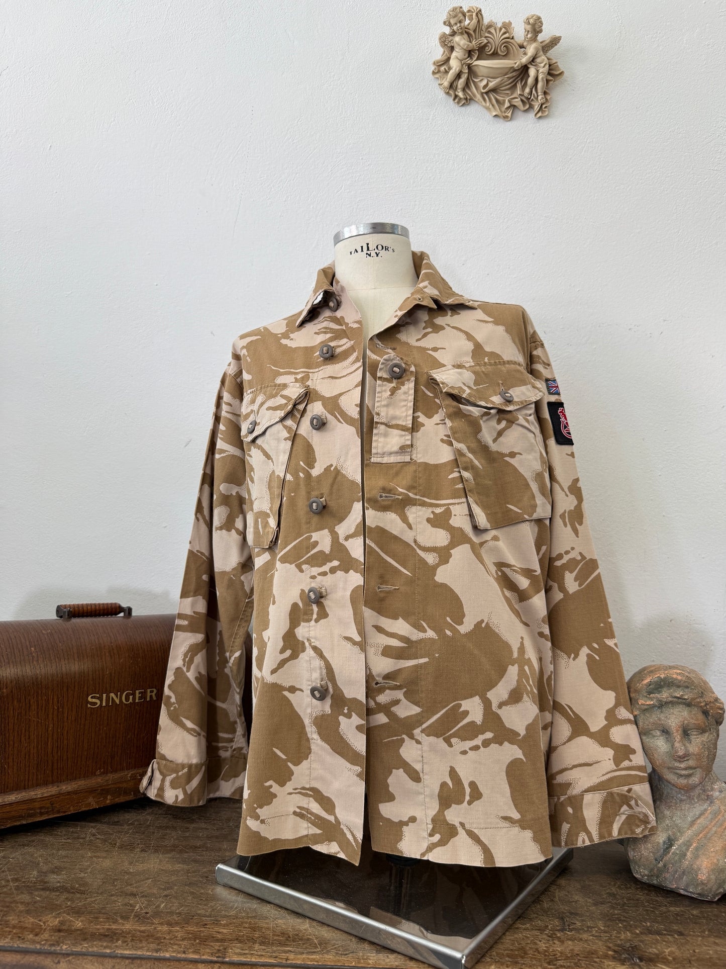 Vintage British Army Dpm Jacket “L/XL”