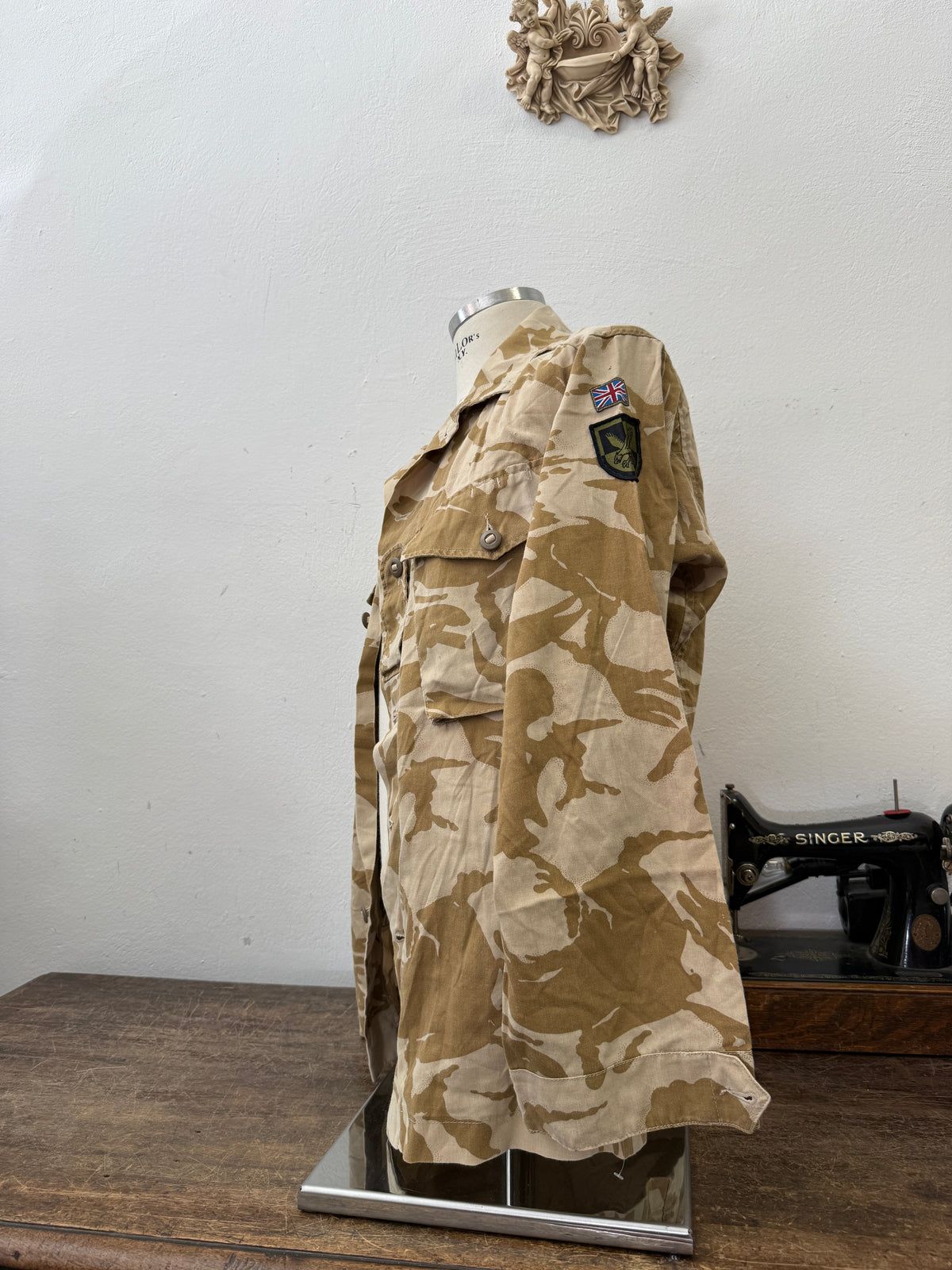 Vintage British Army Dpm Jacket “XL”