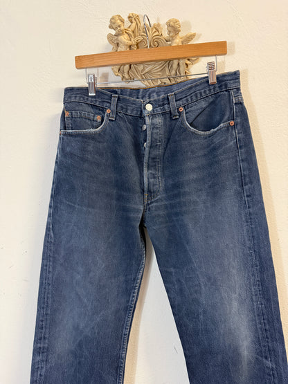 Vintage Levi’s 501 Made in Usa “W33 L30”