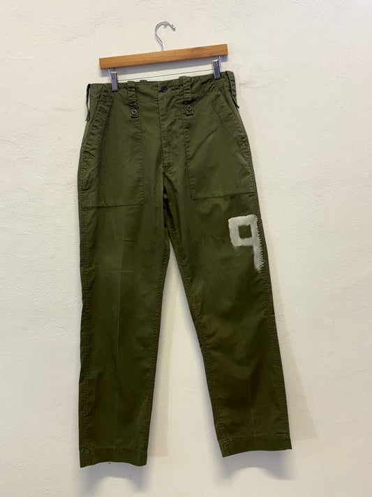 Vintage British Fatigue Army Pants “W32”