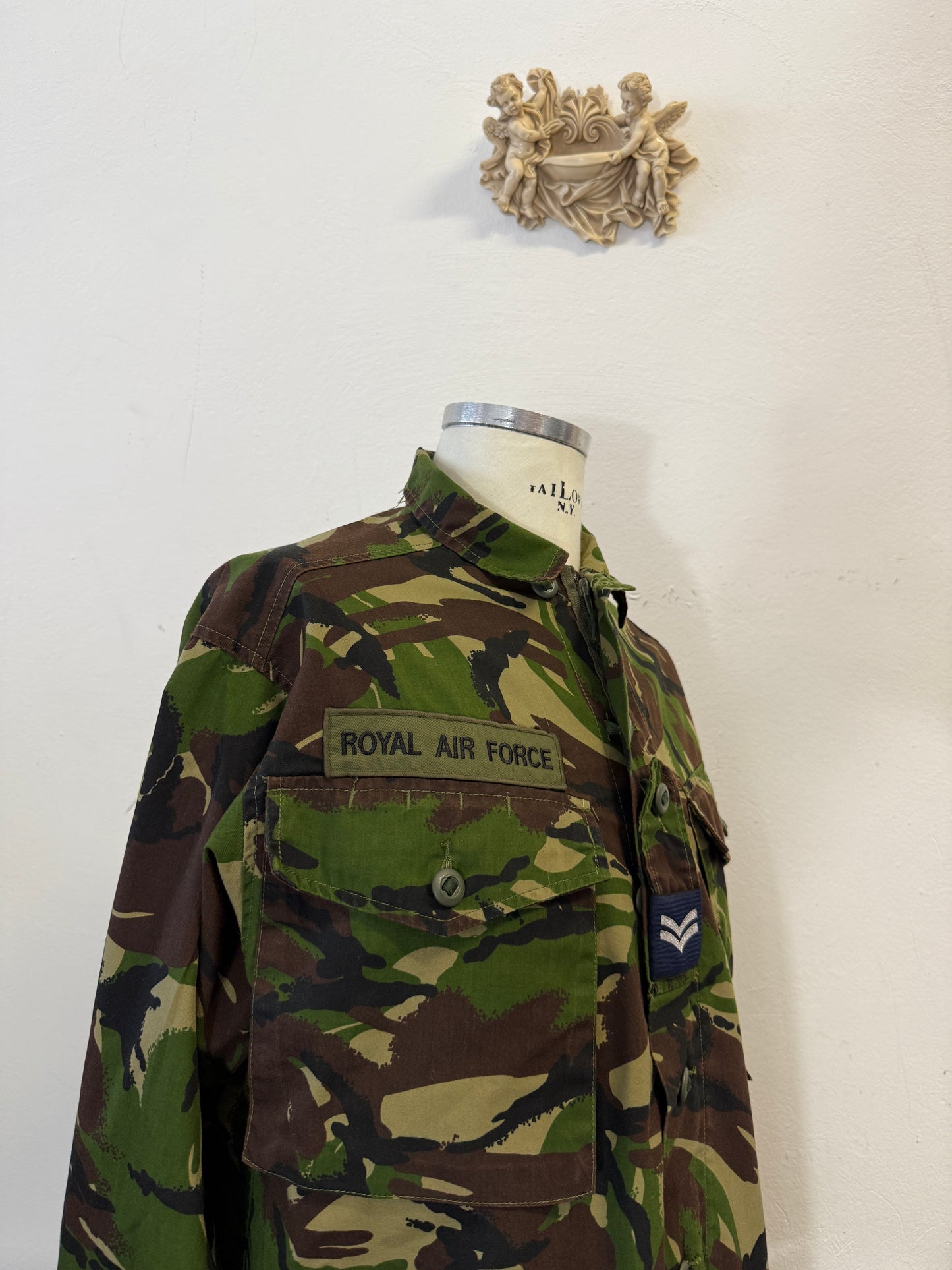 Vintage 90’s British Air Force Camo Jackets “L/XL”