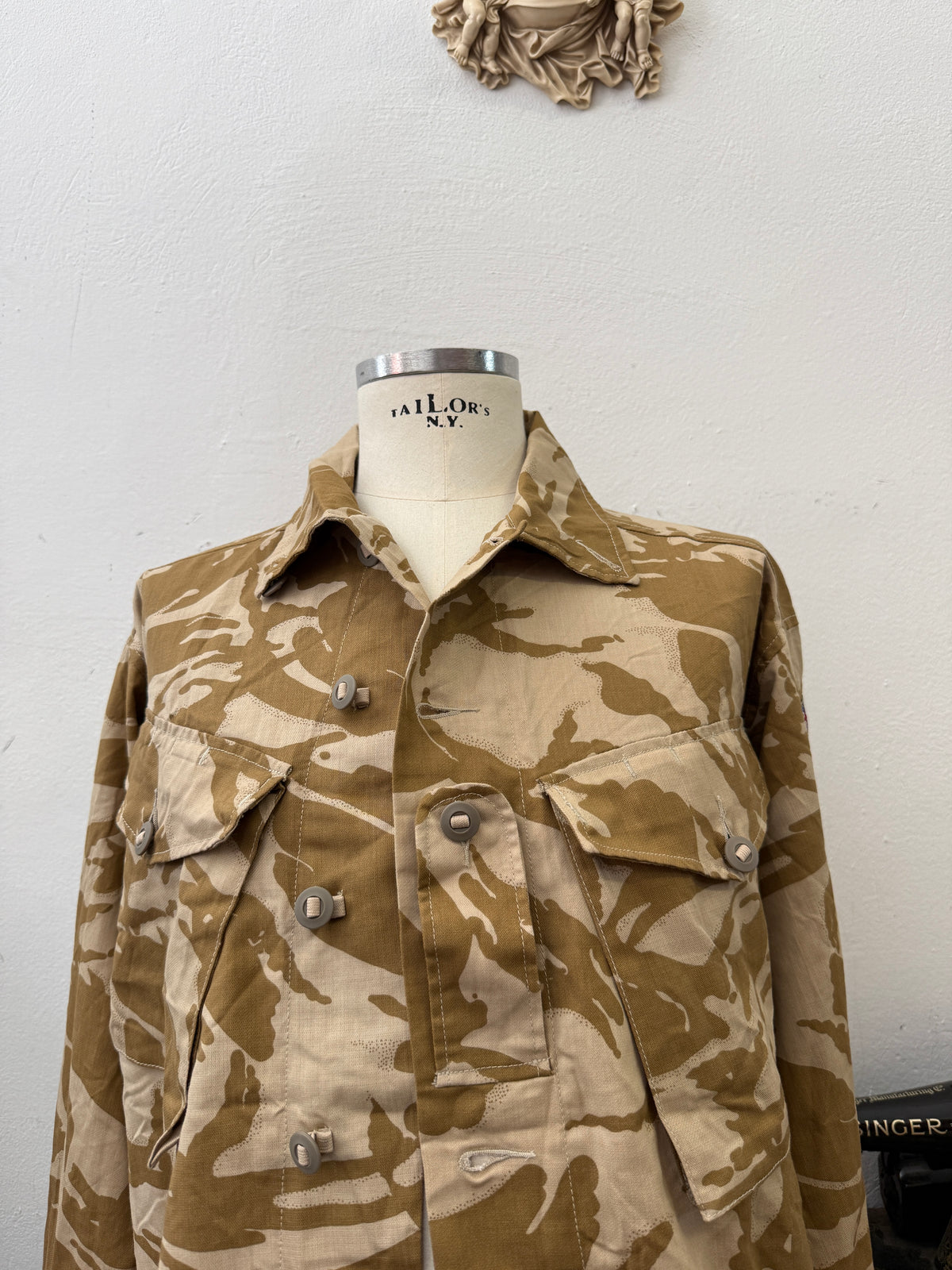 Vintage British Army Dpm Jacket “XL”