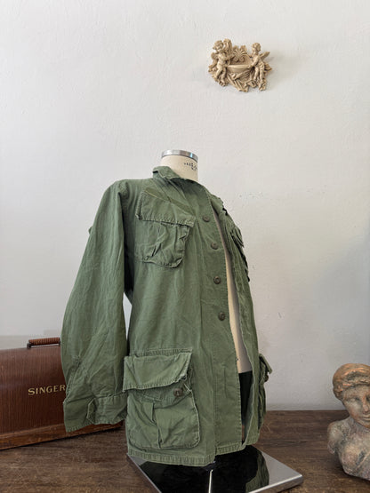 Vintage 60’s Jungle Jacket Us Army “M”