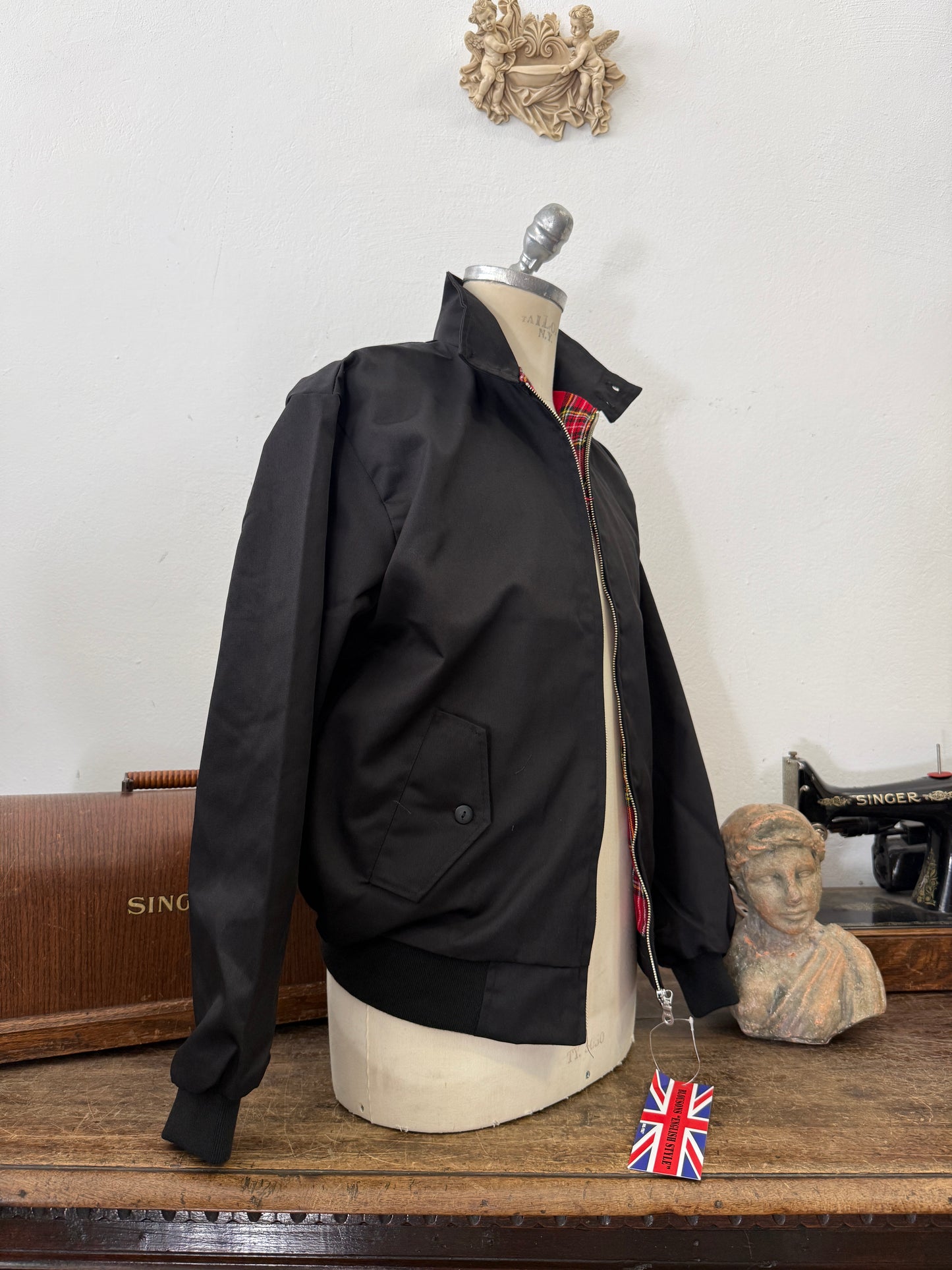 Black British-Style Bomber Jacket “L”
