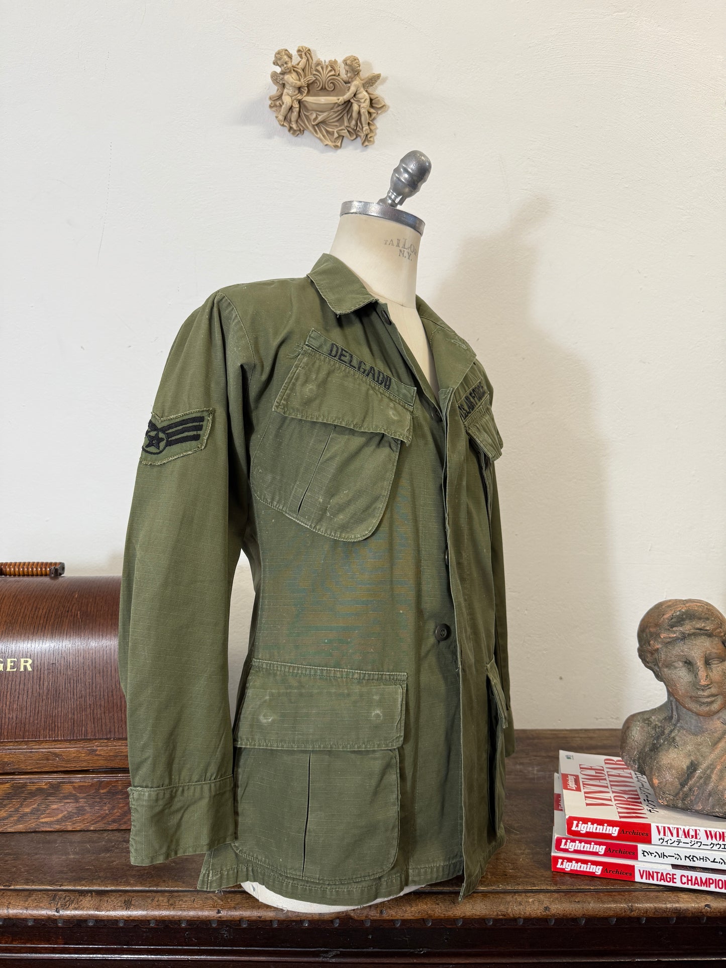 Vintage Rip Stop Jungle Jacket U.S. AIR FORCE “S”
