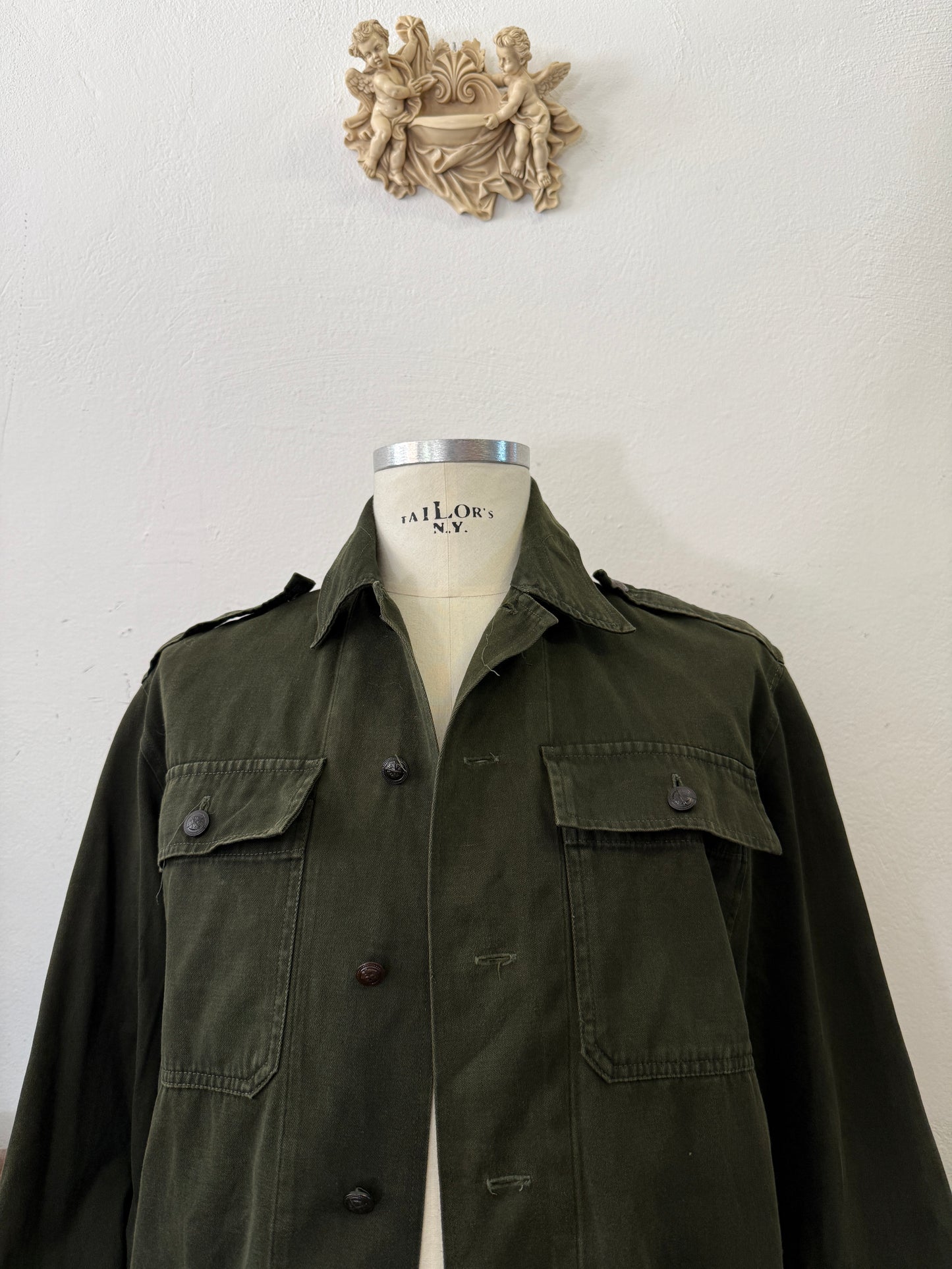 Vintage 80’s Faded Hungarian Army Shirt “S/M”