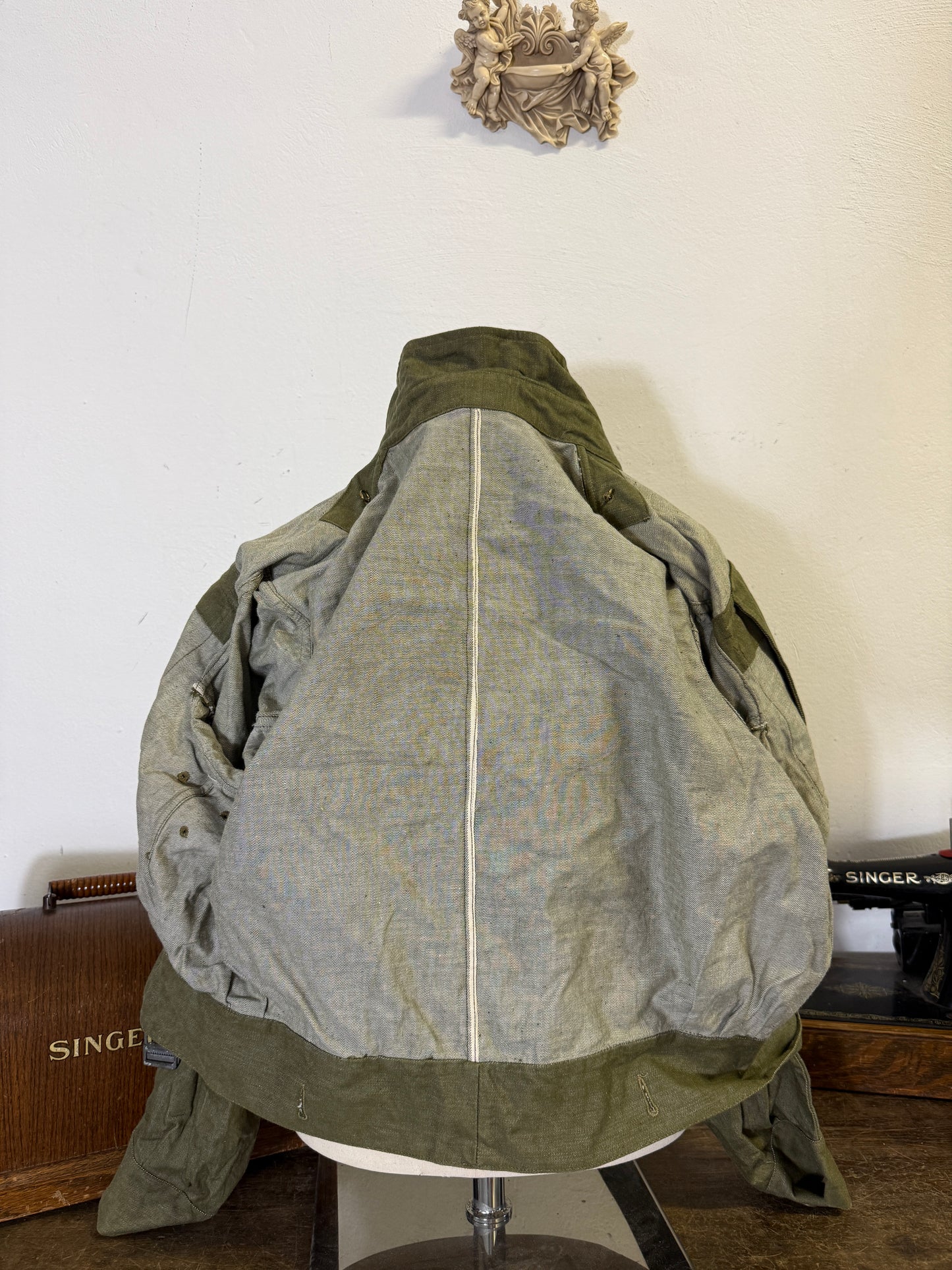 Vintage 50’s Selvedge British Army Jacket “M/L”