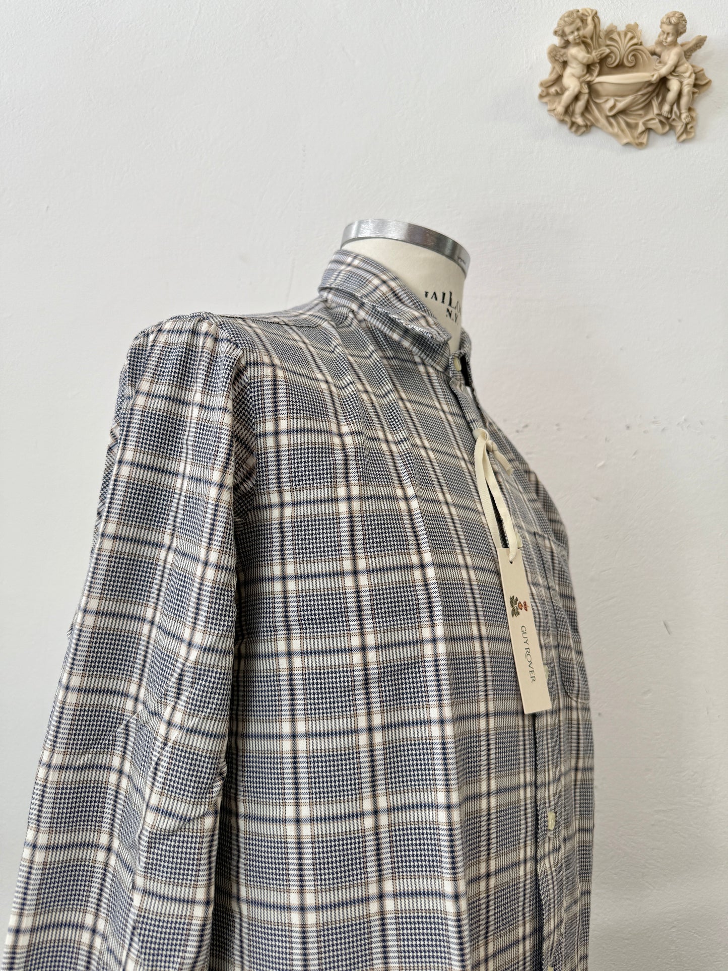 Guy Rover Shirt