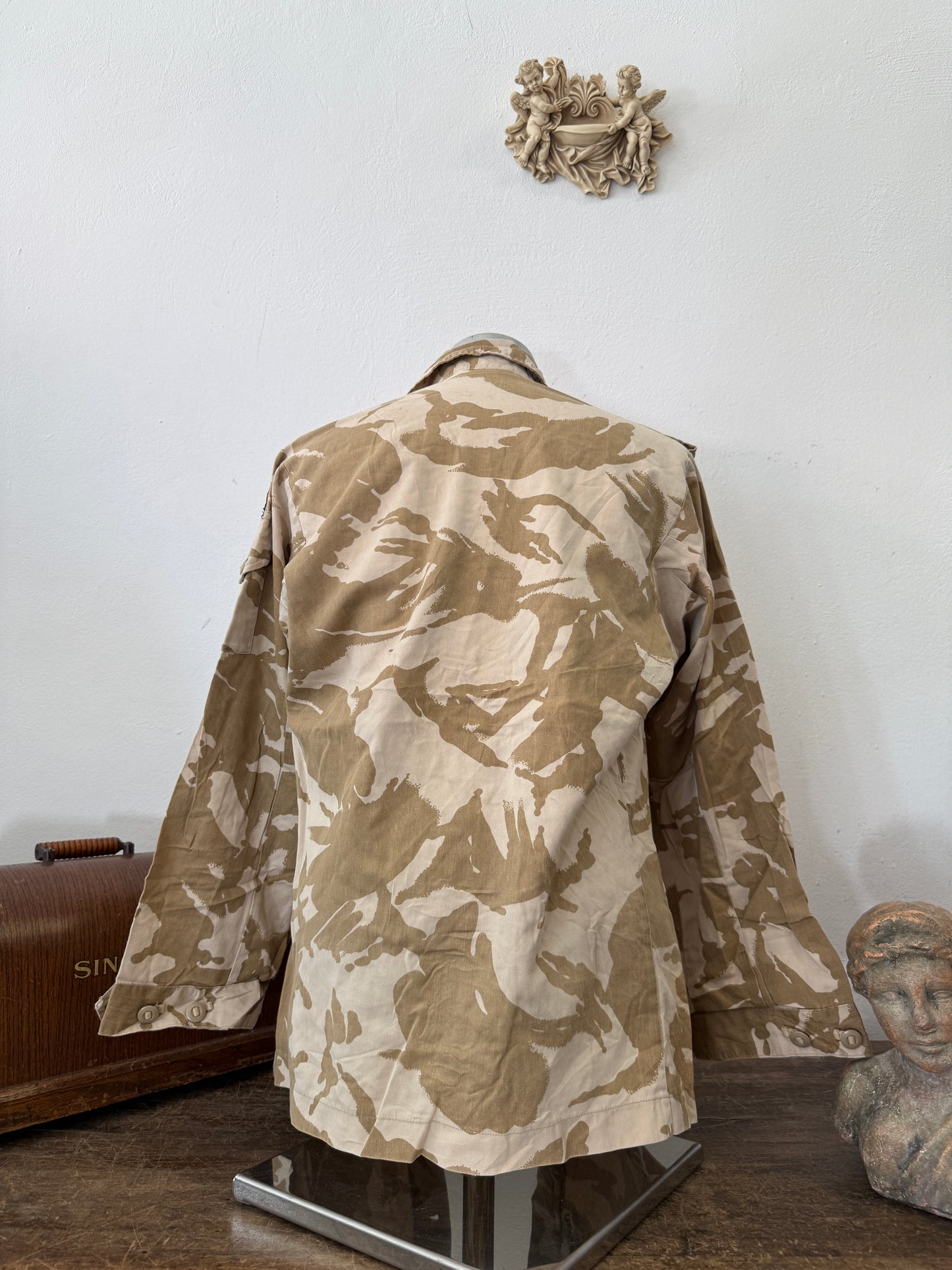 Vintage British Army Dpm Jacket “L”