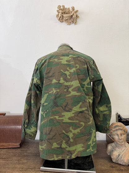 Vintage 60’s Ripstop Jungle Jacket ERDL Us Army “M”
