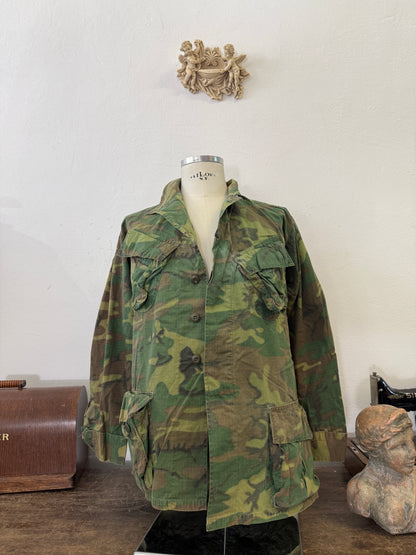 Vintage 60’s Ripstop Jungle Jacket ERDL Us Army “M/L”