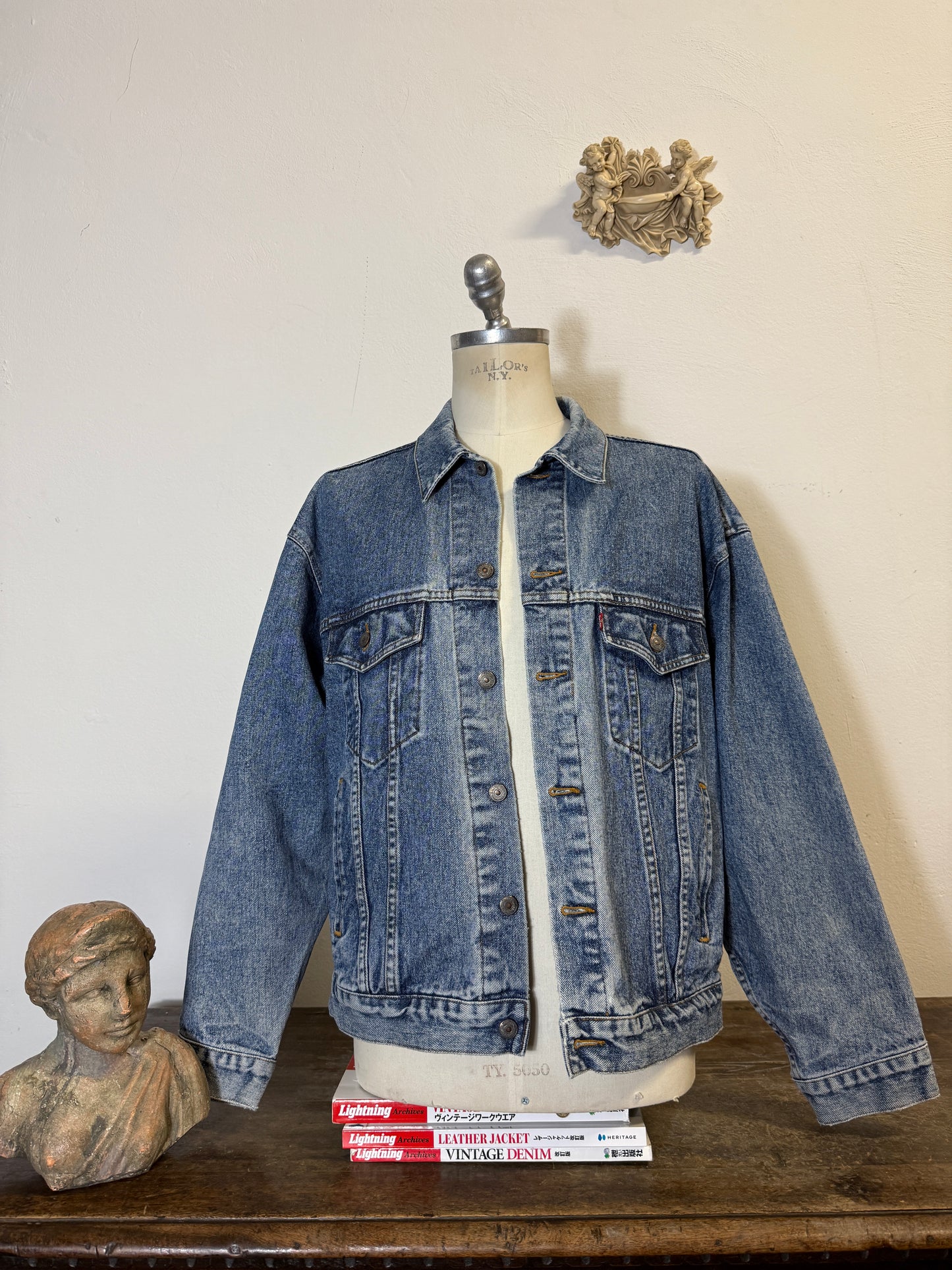 Vintage Levi’s Jacket “L/XL”