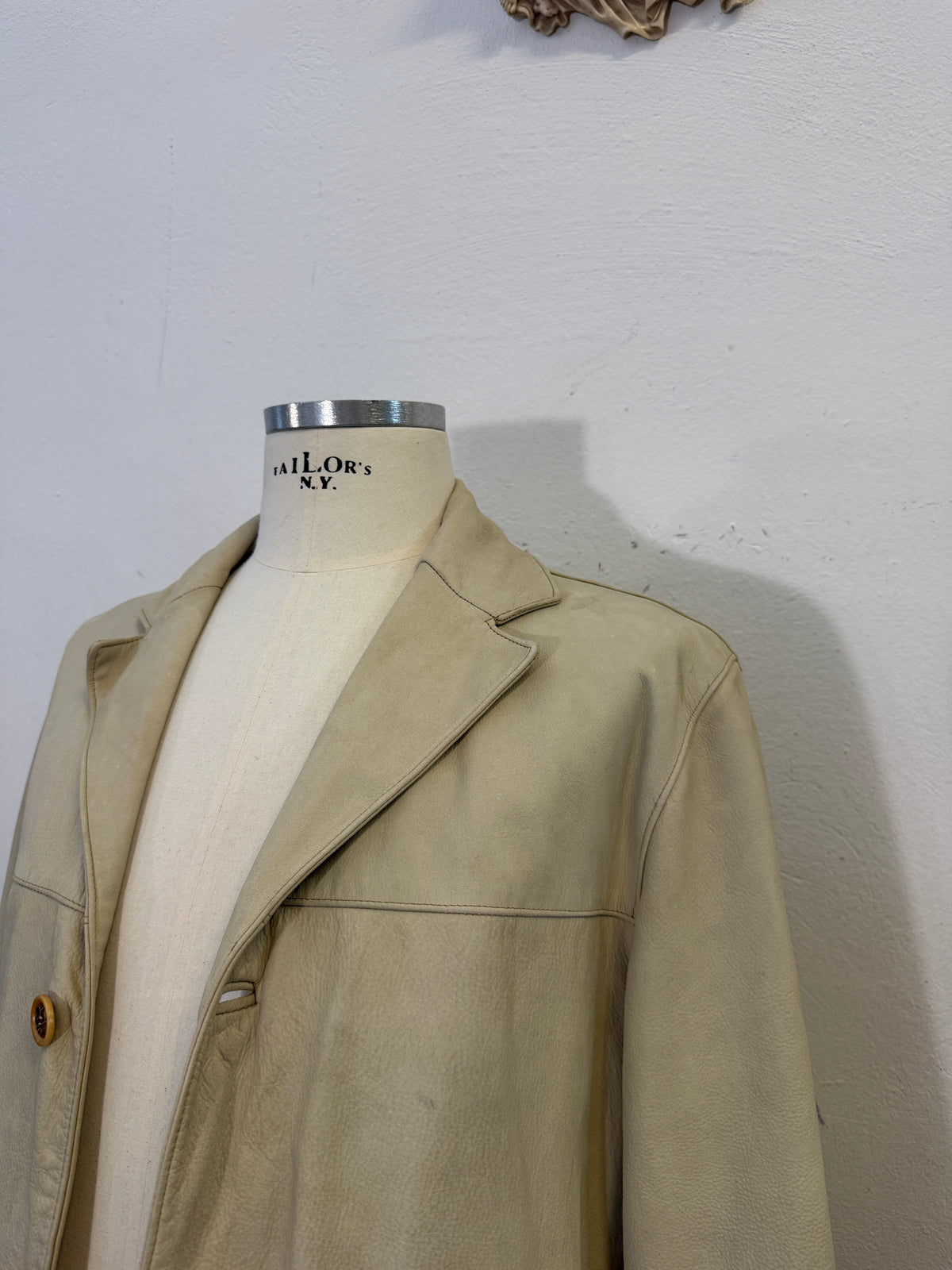 Vintage Cream Leather Jacket “L”