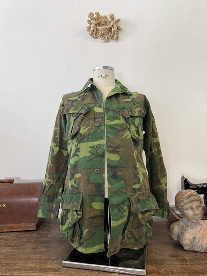 Vintage 60’s Ripstop Jungle Jacket ERDL Us Army “S/M”