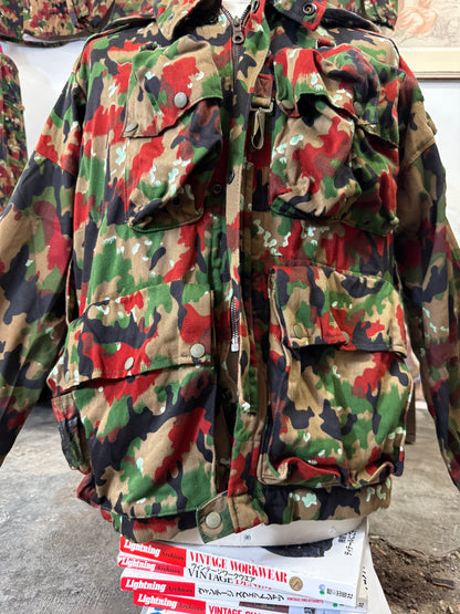 Vintage Swiss Army Camo Jacket M70 “L”