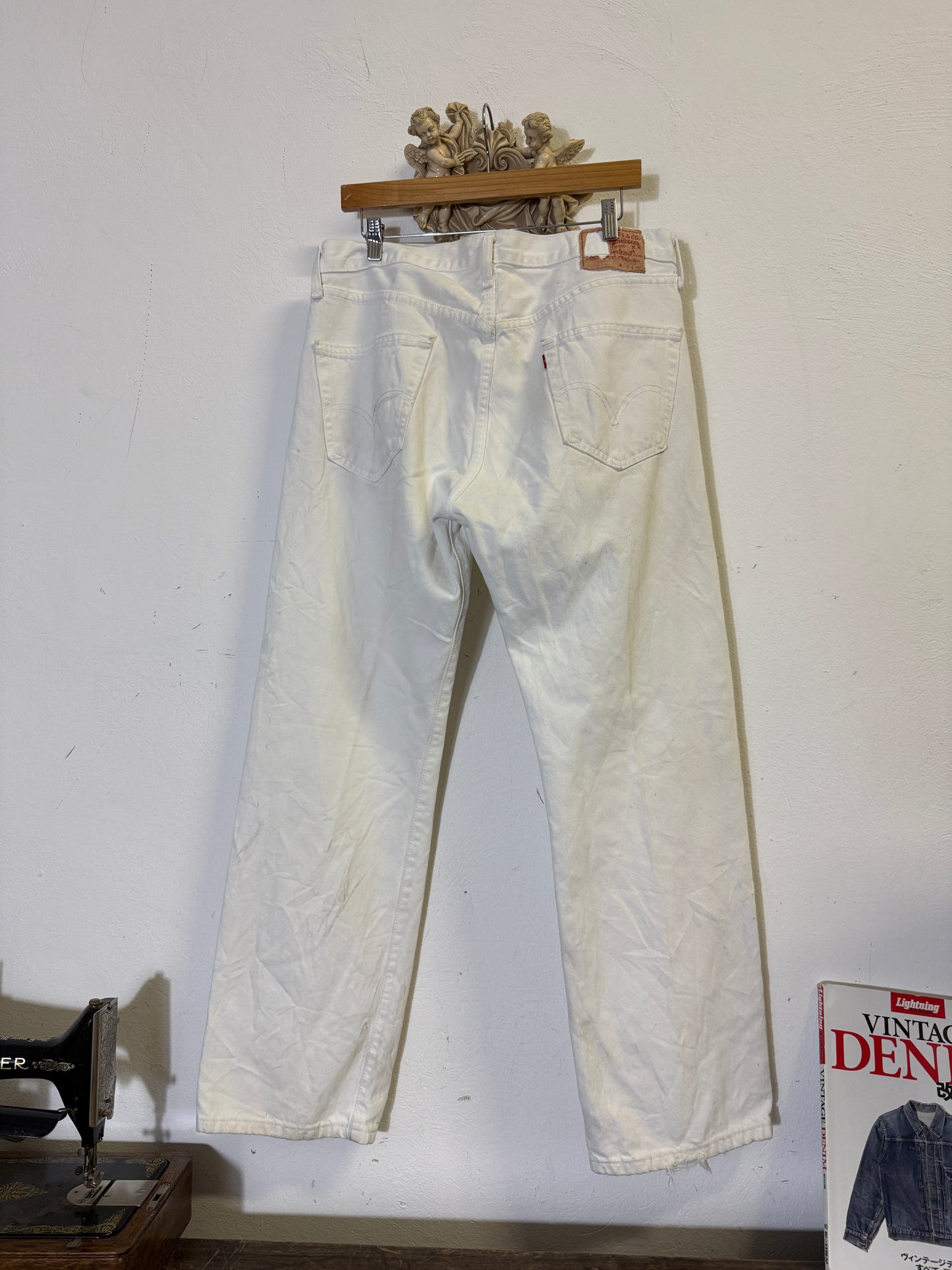 Vintage Levi’s 501 Made in Mexico “W35 L32”