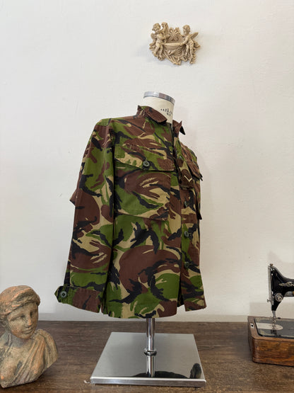 Vintage 90’s British Army Camo Jackets “XS”