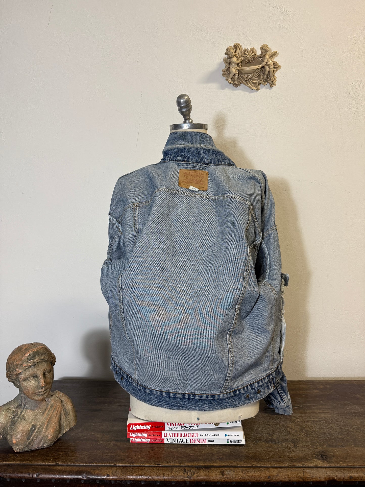 Vintage Levi’s Jacket “L/XL”