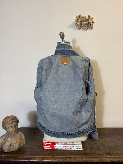 Vintage Levi’s Jacket “L/XL”