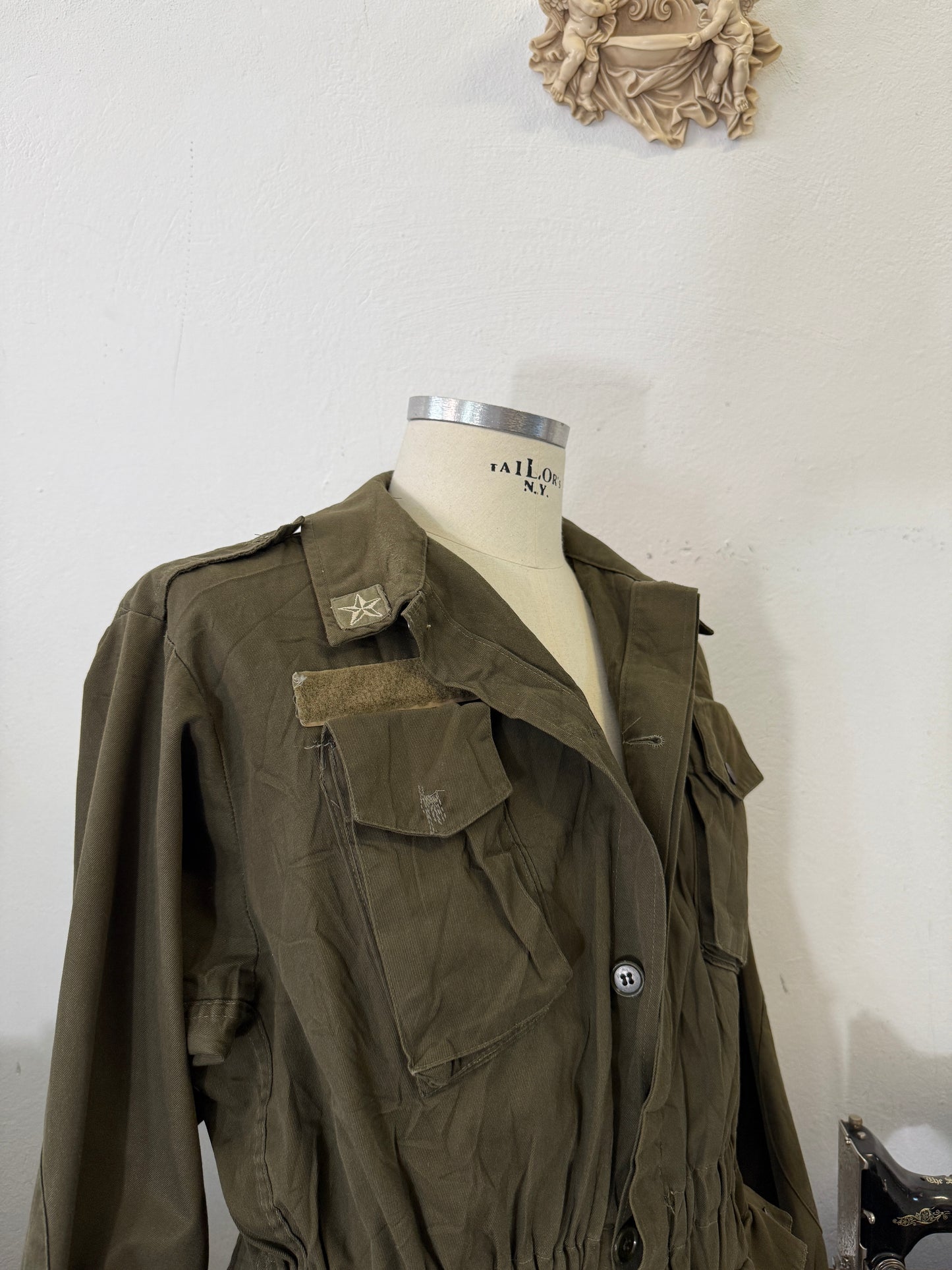 Vintage 80’s Italian Army Jacket “M”