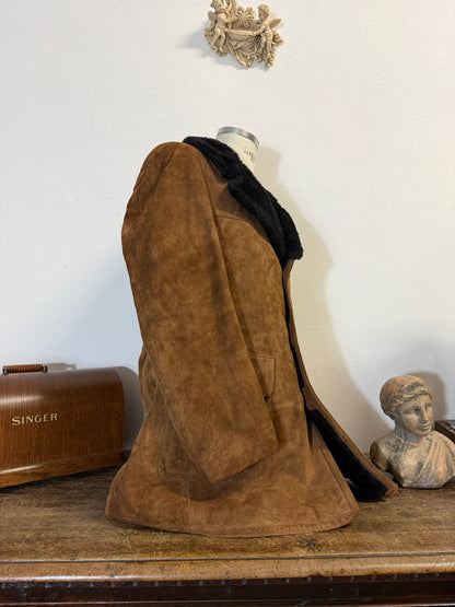 Vintage 80’s Shearling Jacket “L/XL”