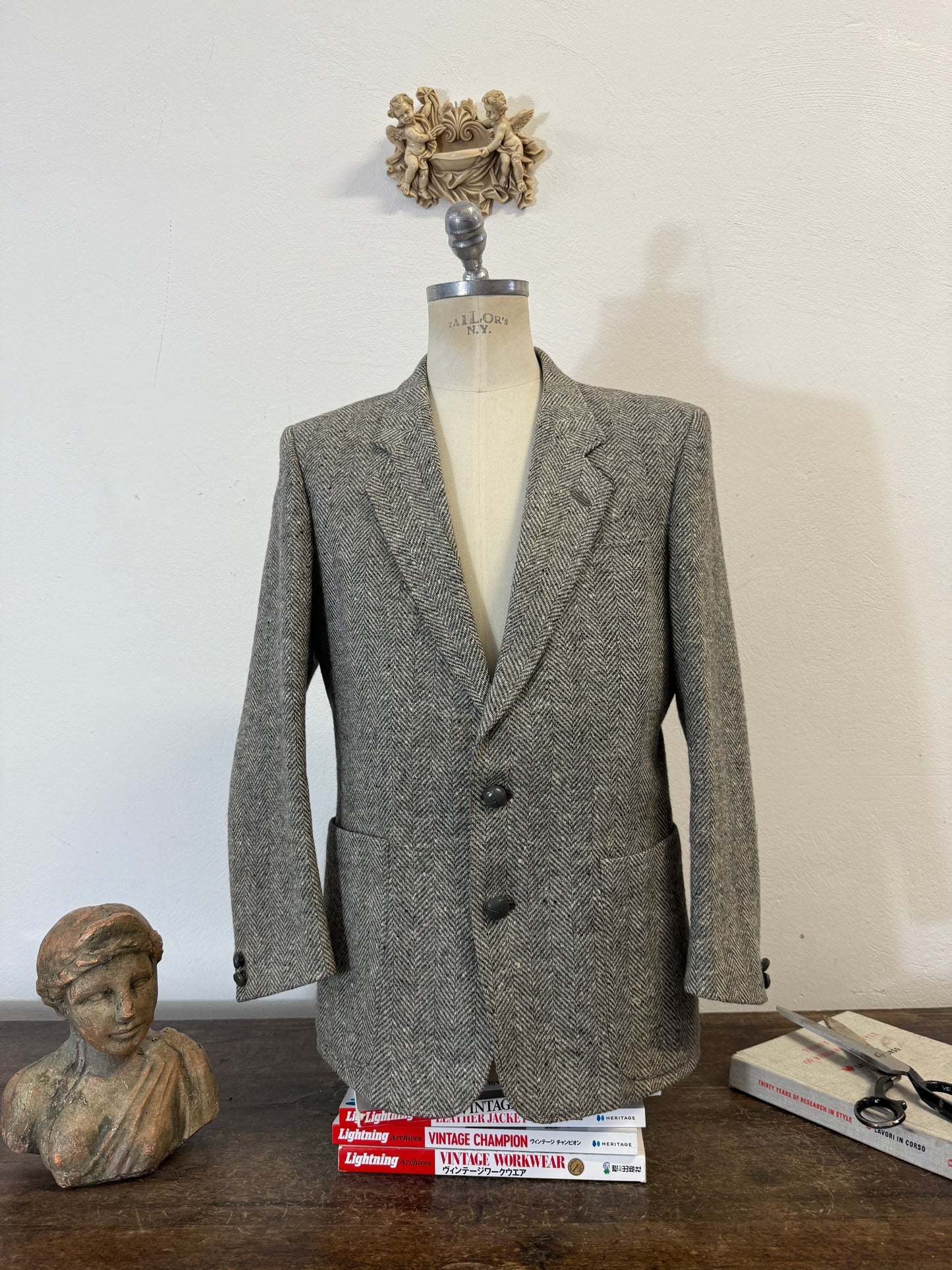 Vintage Wool Harringbone Blazer “M”