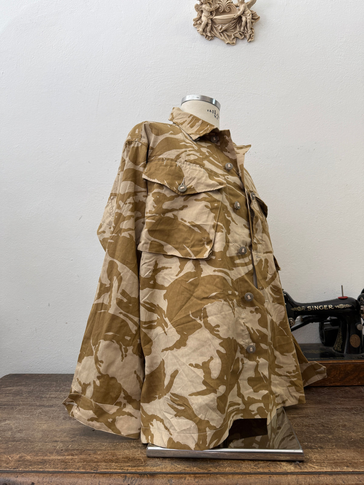 Vintage British Army Dpm Jacket “XL”