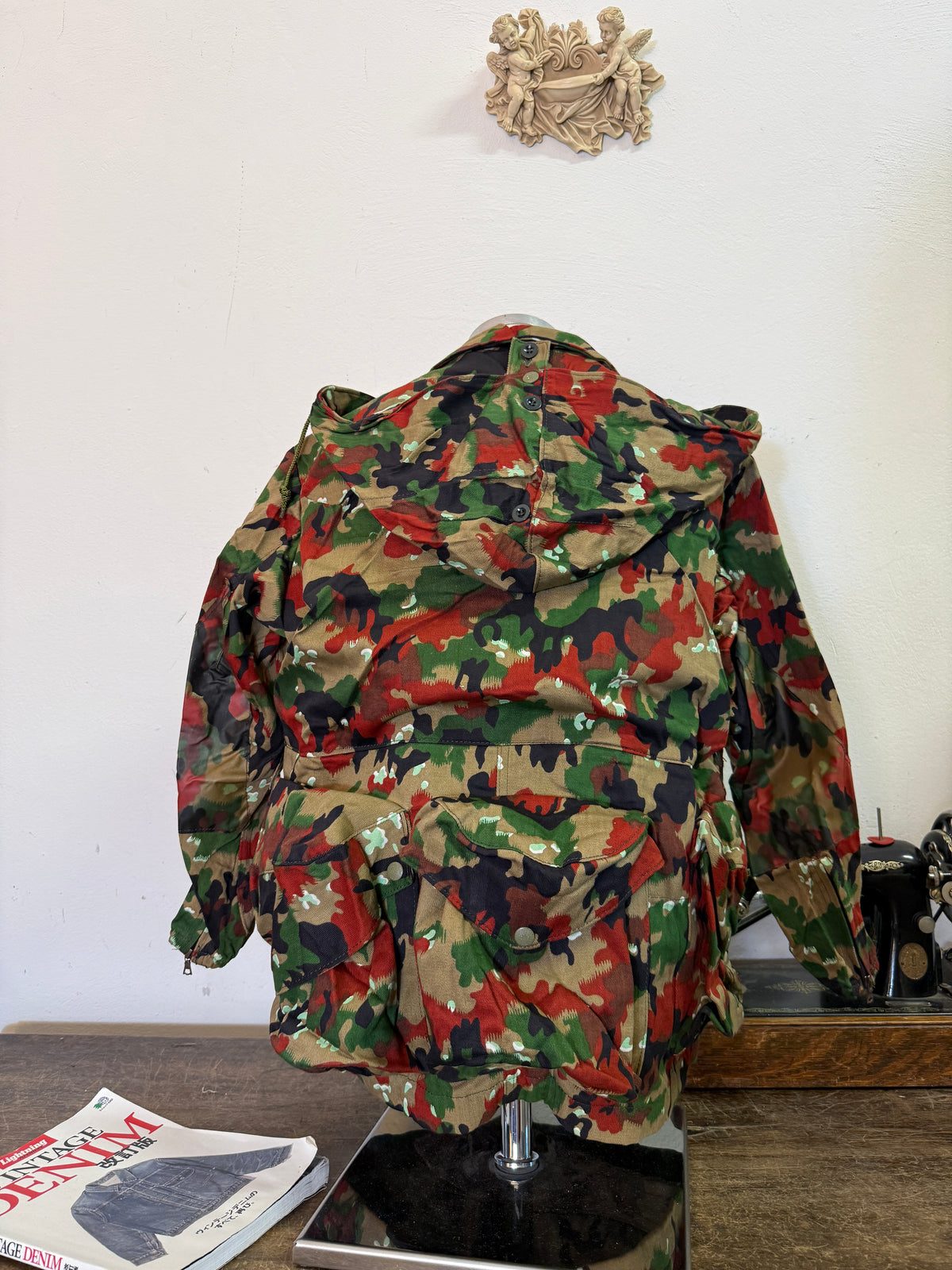 Vintage Swiss Army Camo Jacket M70 “S/M”