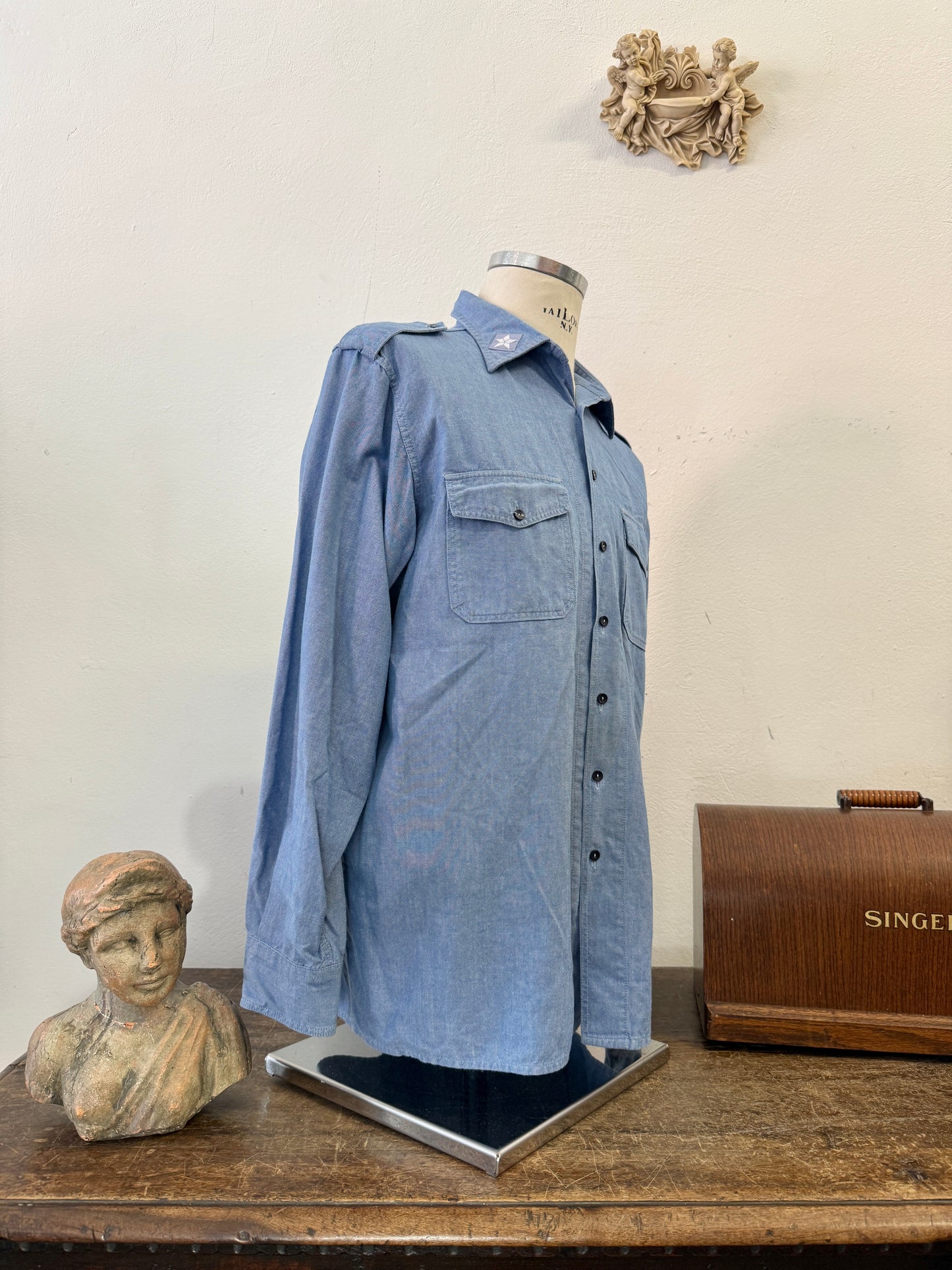 Vintage 90’s Italian Navy Shirt “L”