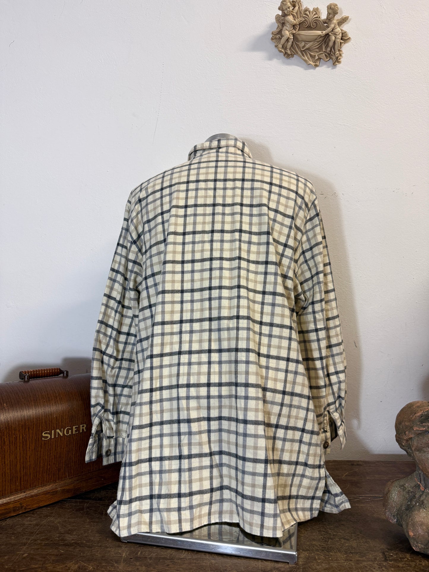 Vintage Woman Flannel Shirt “XL”