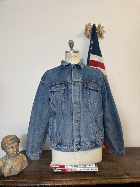 Vintage Levi’s Jacket “L”