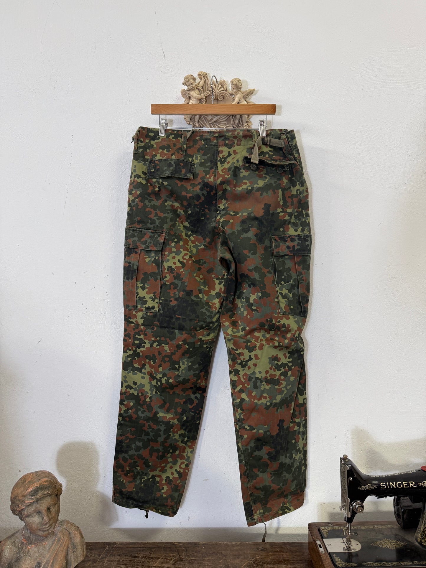 Vintage German Army Camo Cargo Pants “W36”