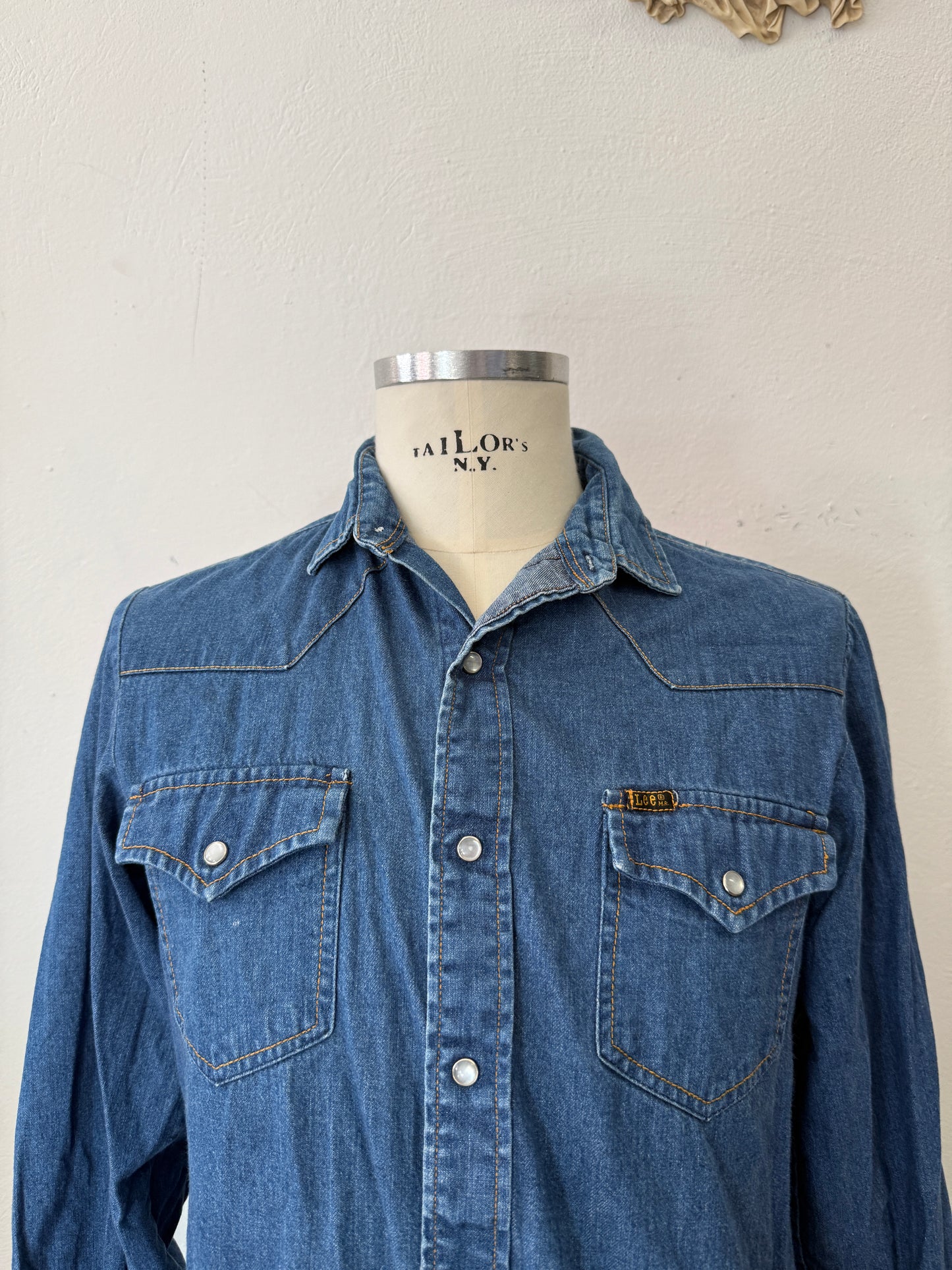 Vintage Lee Denim Shirt “S/M”