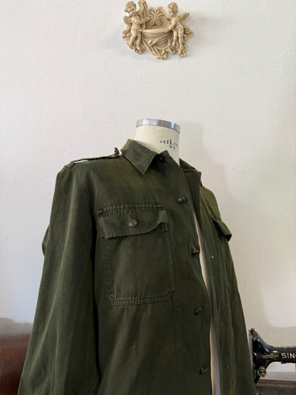 Vintage 80’s Faded Hungarian Army Shirt “S/M”