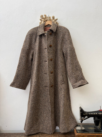 Vintage Woman Aquascutum Coat “L/XL”