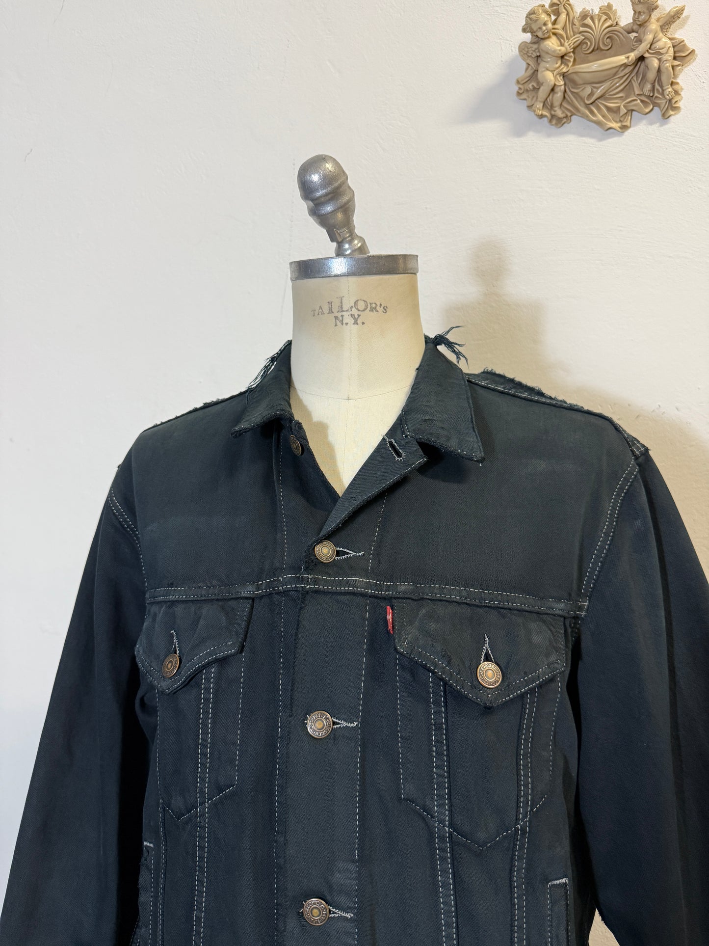 Vintage Levi’s Jacket “L”